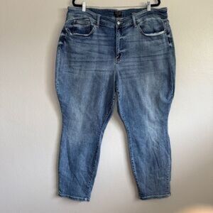 Women's Blue Jeans